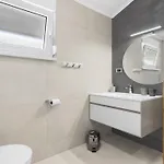 Casa Adua *